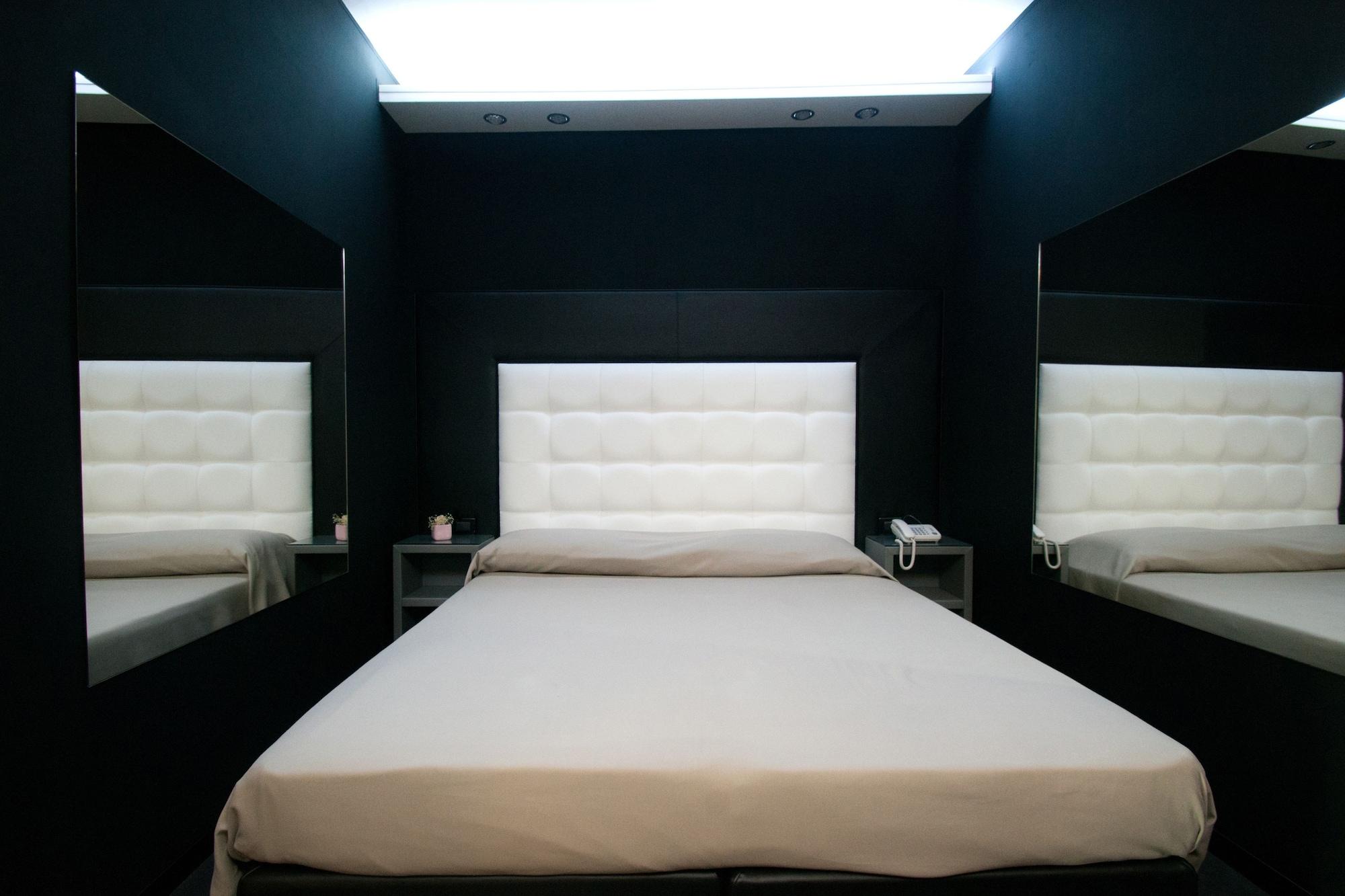 Fly Boutique Hotel Napels