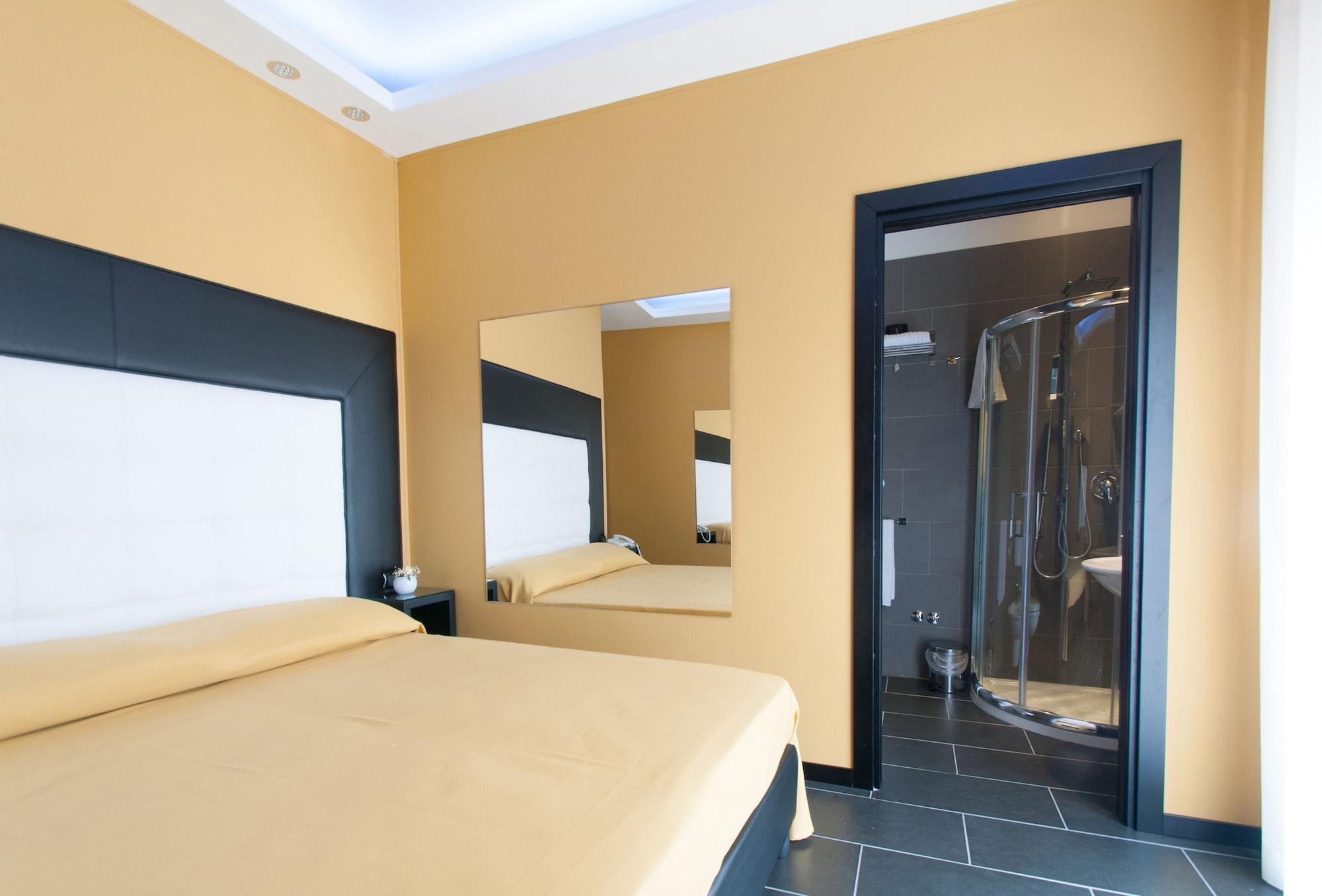 Fly Boutique 3* Napels