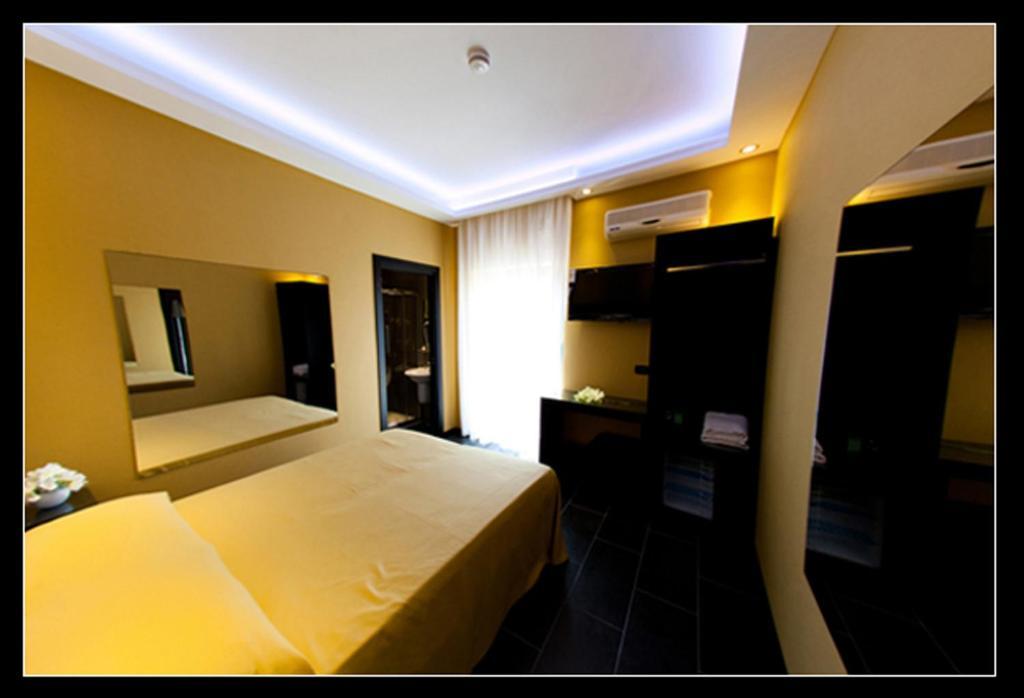 Fly Boutique Hotel Napels